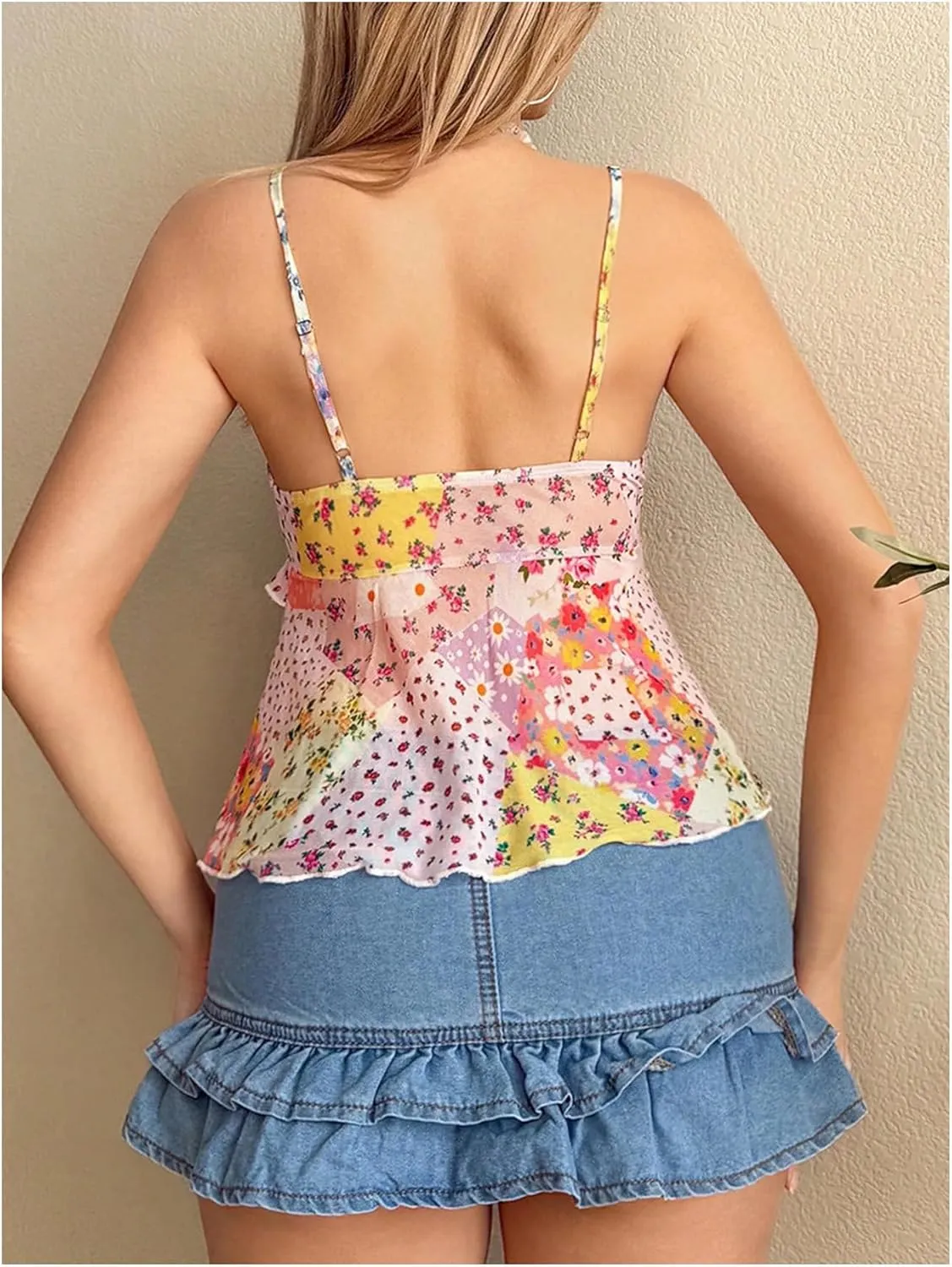 Milumia Women's Floral Mesh Cami Crop Top V Neck Ruffle Spaghetti Strap Tank Tops