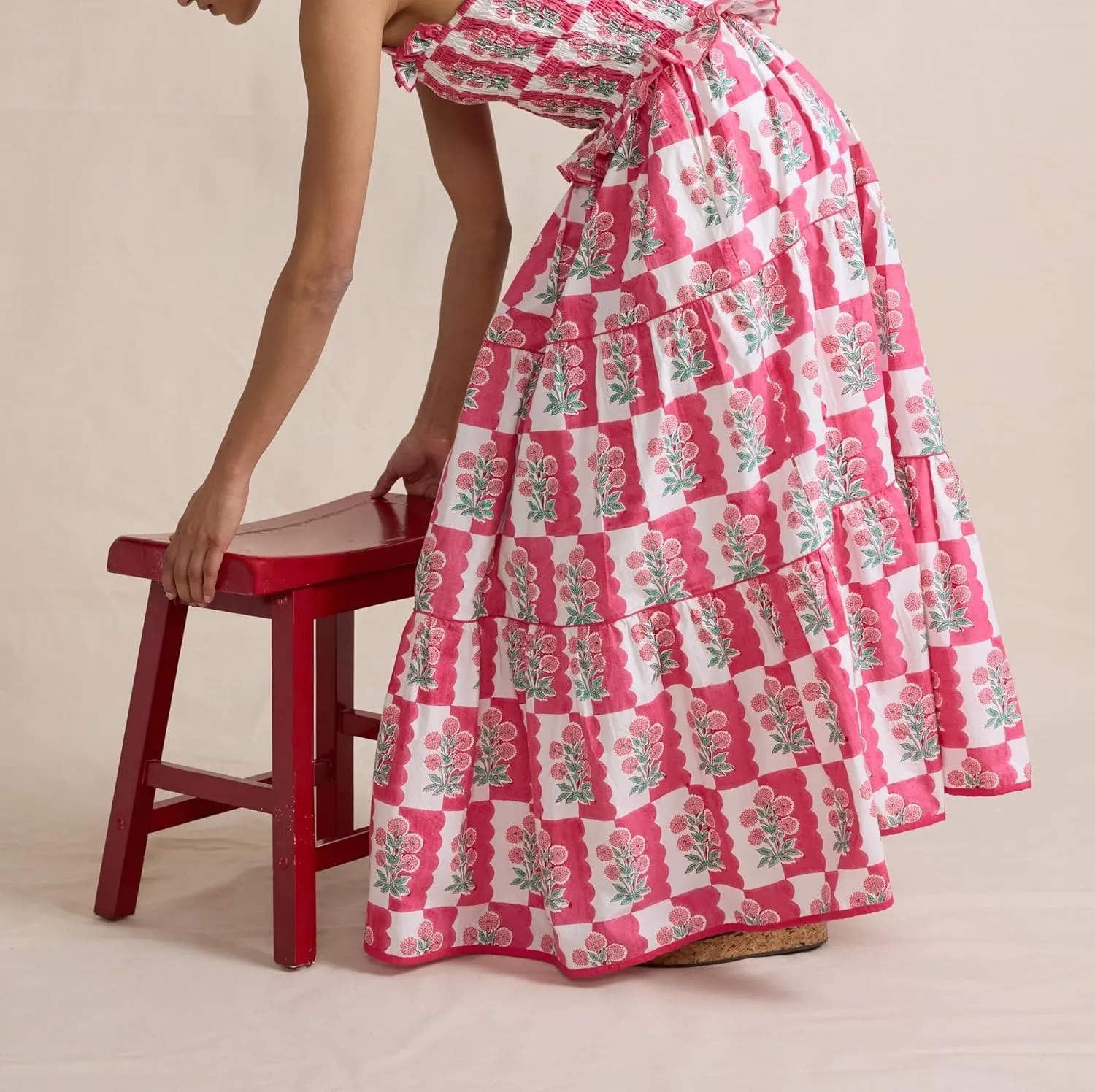 Women Floral Tie Shoulder Maxi Dress Sleeveless Square Neck Smocked Long Dress Boho Flowy Beach Sundress