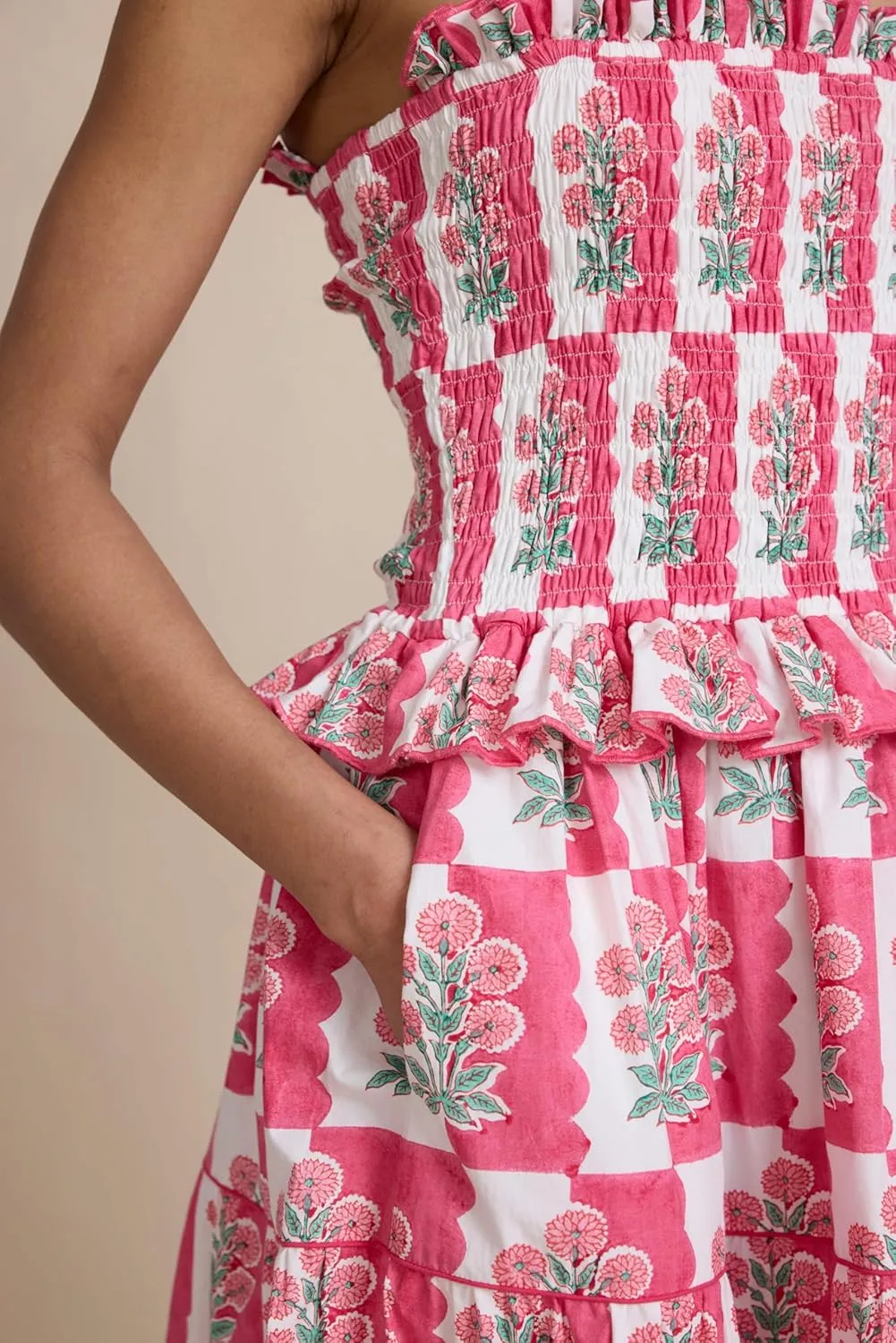 Women Floral Tie Shoulder Maxi Dress Sleeveless Square Neck Smocked Long Dress Boho Flowy Beach Sundress